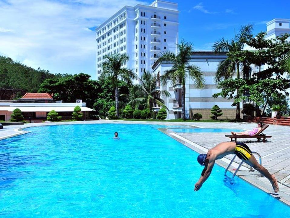 Royal Villas Halong Ha Long Buitenkant foto